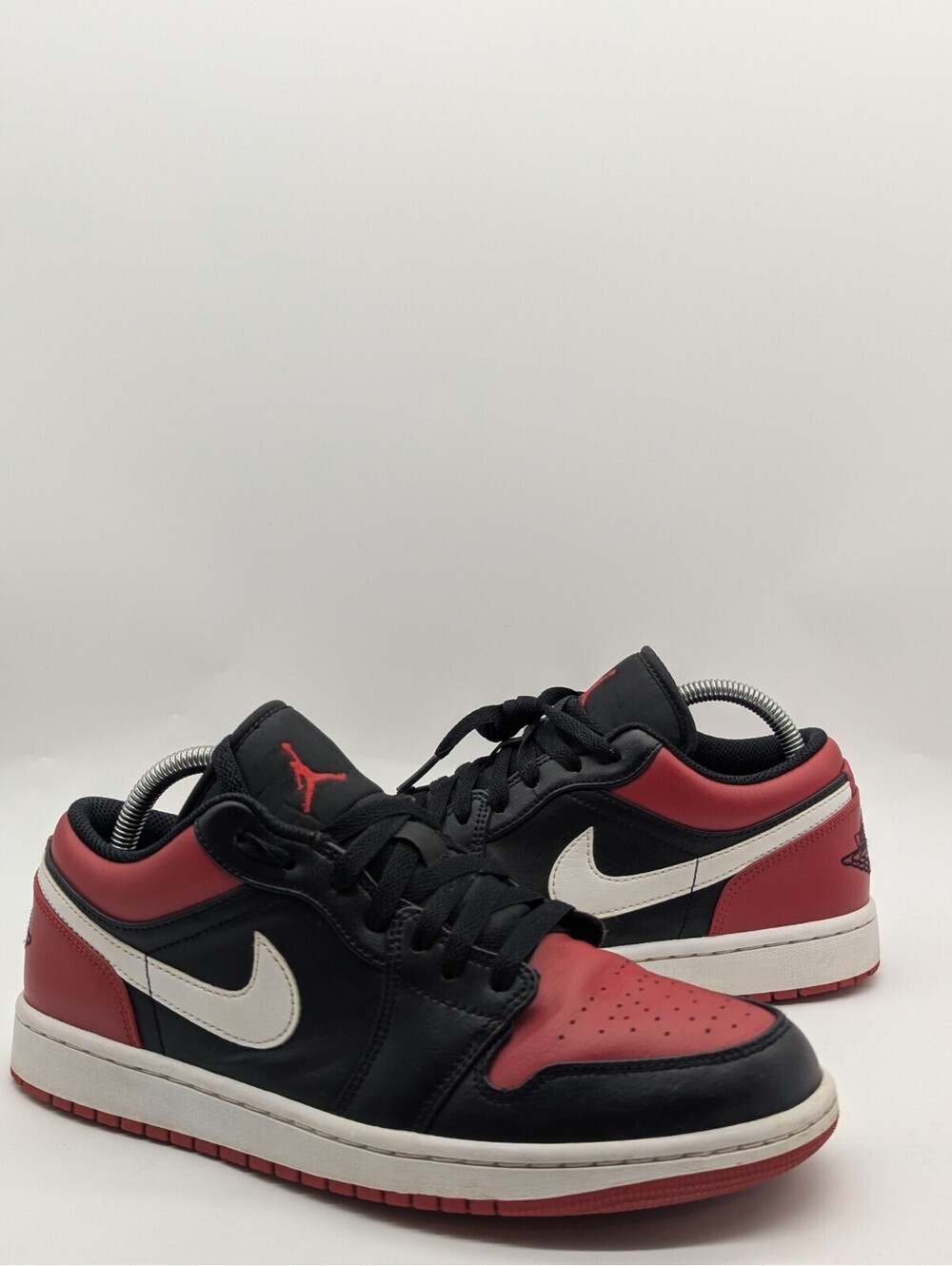 Nike Jordan 1 Low Alternate Bred Toe Black Mens Size 8.5 / Womens 10 553558-066
